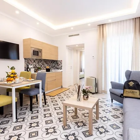 Maison Marie Deluxe Apartment *