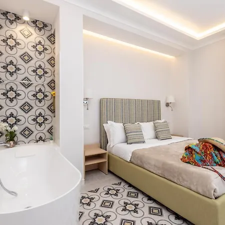 Maison Marie Deluxe Apartment *